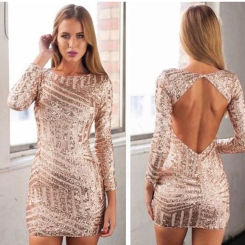 🔥 NWT Rose Gold Sequin Dress 🔥